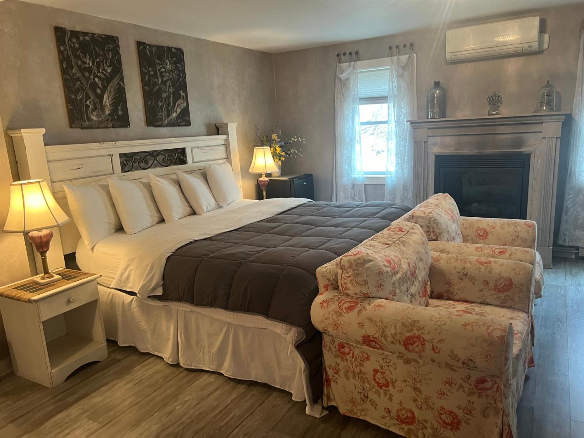 The Vermont Inn Mendon Dış mekan fotoğraf