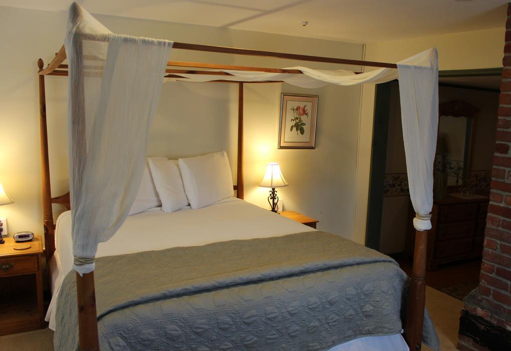 The Vermont Inn Mendon Dış mekan fotoğraf