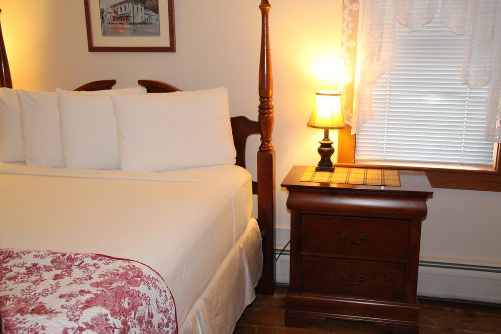 The Vermont Inn Mendon Dış mekan fotoğraf